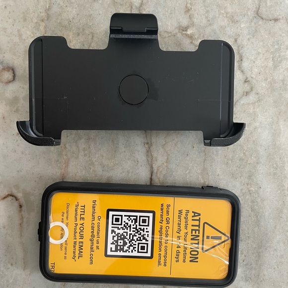 Trianium heavy duty case with belt clip Apple iPhone 6 case - Picture 7 of 9